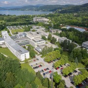 Luftbild der Universität Klagenfurt
