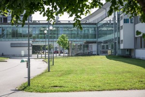 Verbindungsgang zum Südtrakt der Universität Klagenfurt