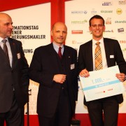 FGO Rudolf Mittendorfer, FGO-Stv. Wilhelm Hemerka & Fabian Sylle bei der Preisverleihung | Foto: aau/KK