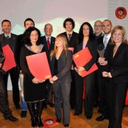 Die Kärntner PreisträgerInnen mit Hans Schönegger (KWF), Christa Kranzl (bm:vit) und weiteren VertreterInnen der Veranstalter | Foto: DeSt/Wien