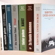 Bücherreihe des UNIKUM | Foto: aau/Maier