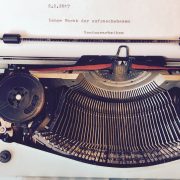 Schreibmaschine mit Datum 2.2.2017