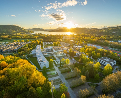 Luftbildaufnahme der Universität Klagenfurt