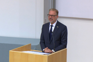 Commencement Speech von Josef Aschbacher im Rahmen der Akademischen Feiern am 17. Juni 2022