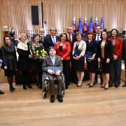 Verdienstmedaille für Verdienste der Republik Slowenien | Foto: Urad Vlade Republike Slovenije za SLovence v zamejstvu in po svetu
