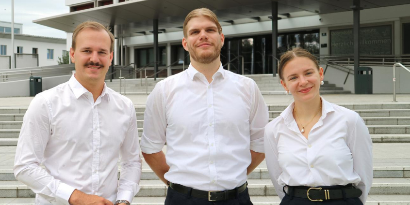 Neuer ÖH-Vorsitz der ÖH Klagenfurt, von links: Ferdinand Raunegger, Sebastian Brunthaler und Eva Marktl